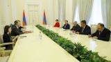 Британский министр запустил закавказское «снижение зависимости» от России с Армении