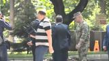 Зеленский «резко оттолкнул» министра обороны Украины Полторака