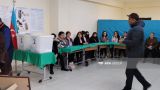 В Азербайджане обнародовали первые данные о явке избирателей на президентских выборах