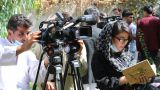 Под видом журналистов из Афганистана выехали сотни беженцев