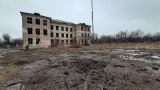 По приказу Кащенко: ВСУ обстреляли школу на окраине Горловки
