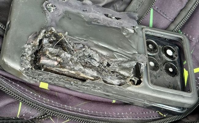 В польской школе у младшеклассника взорвался мобильник