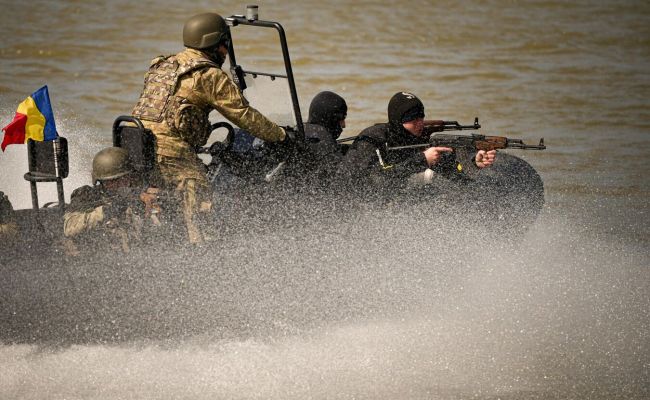 В Румынии и Болгарии стартовали крупные военные учения НАТО В Румынии и Болгарии стартовали крупные военные учения НАТО