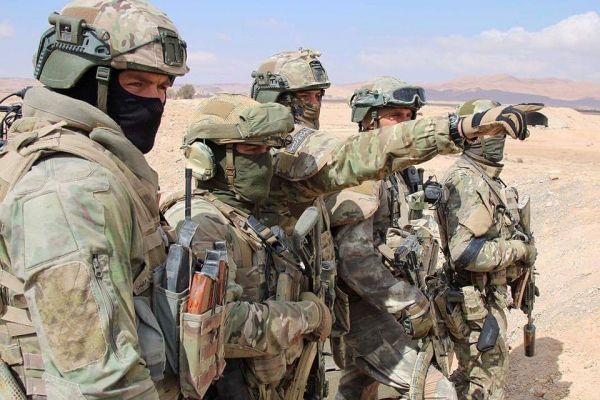 Трое русских военнослужащих ранены в Идлибе Трое русских военнослужащих ранены в Идлибе