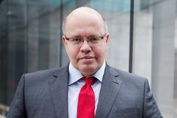 Германия пригрозила турецким политикам запретом на заезд в страну Германия пригрозила турецким политикам запретом на заезд в страну