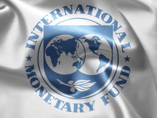 МВФ отсрочил требование о земельной реформе в государстве Украина