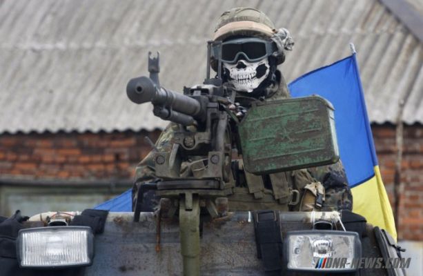 Под Мариуполем обстреляны опорные пункты ВСУ в Широкино и Марьинке, а также Водяное