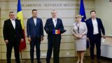 Парламент Молдавии должен быть распущен, как нефункциональный — БКС