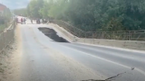 В Дагестане обрушился автодорожный мост (видео)