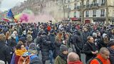 Более миллиона французов приняли участие в протестах против пенсионной реформы