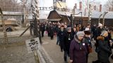 «Отнеслись, как нацистские капо»: бывшая узница осудила музей Освенцима