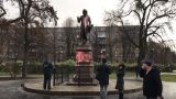В Калининграде вандалы осквернили памятник немецкому философу Канту