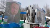 В Уфе перед зданием парламента Башкирии открыли памятник Муртазе Рахимову