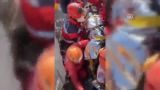 222 часа между жизнью и смертью: турецкие спасатели вызволили из-под завалов женщину