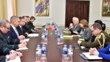 Кишинев будет укреплять военное сотрудничество с США и Румынией