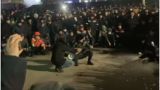 Протесты из-за цен на газ разрастаются на весь Казахстан