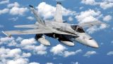 В США боевой истребитель врезался в гору