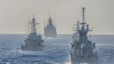 ВМС Греции выдавили переброску российской нефти из залива. На майские праздники