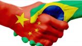 Главы МИД Китая и Бразилии обсудили двусторонние межгосударственные связи