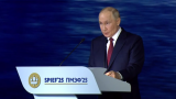 Путин: Рецессии в экономике России нельзя допустить