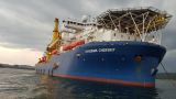 Трубоукладчик «Газпрома» ушел в Сингапур после тендера на дооснащение