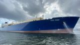 Российскому СПГ под санкциями подкинули еще газовозов: суда сразу идут в рейс