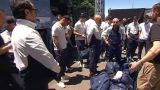 Сборную Узбекистана, прибывшую на чемпионат мира в США, встретили, как преступников