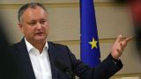 Президент Молдавии уверен, что пугает оппозицию до дрожи в коленях