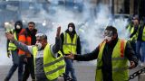 Во Франции вновь маршируют «желтые жилеты» — полиция провела задержания