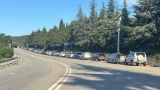 Бензин возвращается в Крым. Не спеша