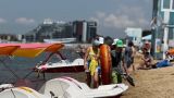 Отказавшиеся от Крыма туристы находят море в Анапе: открыто 4,5 км песчаных пляжей