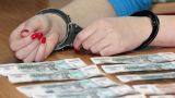 Челябинская мошенница под видом бизнес-тренера похитила 50 млн рублей