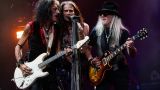 Группа Aerosmith перенесла прощальный тур из-за болезни Тайлера