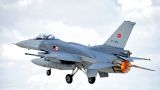 ВВС Турции начали полеты над Черным морем