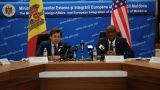 Как у себя дома: экс-посол США вернулся в Молдавию раздать указания властям