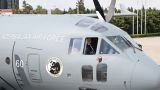 Алиеву представили закупленные Азербайджаном у Италии военно-транспортные самолёты