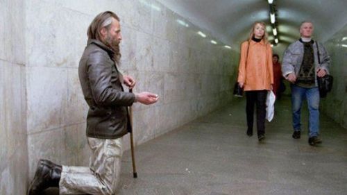 Financial Times: Ukraine's economy is showing growth, but the country is going down