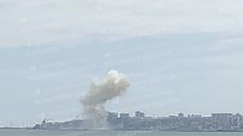 ОТРК «Искандер» накрыли контейнеровоз с военным грузом в порту Одессы