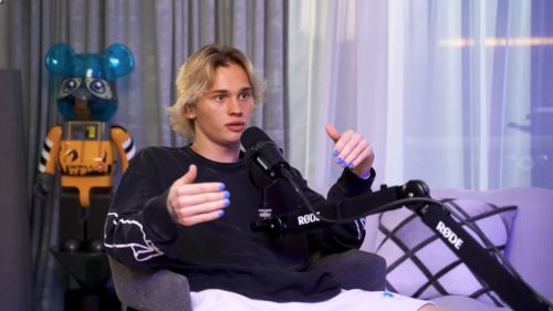 Сбежавший от призыва российский топ-блогер раскрыл заработок курьера в Дубае