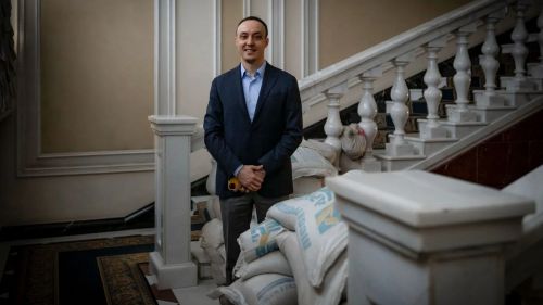 Ownership: Zelensky changes Ermak to Vlasyuk