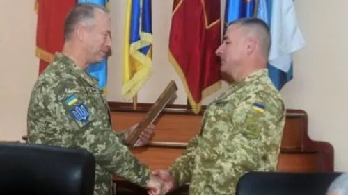 Тучи над «Азовом»*: «сапоги» из ВСУ отыгрываются за «мясные перемоги»