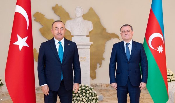 Турция в присутствии Азербайджана предупредила Армению: провокации не потерпим