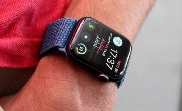 Новые часы от Apple следят за уровнем кислорода в крови и мытьем рук