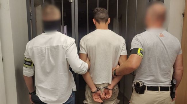 В Польше 19-летний украинец избил водителя, сделавшего ему замечание