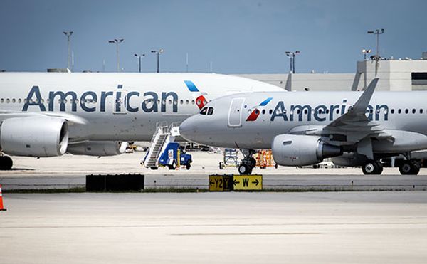Власти США обсуждают запрет на пронос электроники в салоны прибывающих из Европы самолетов