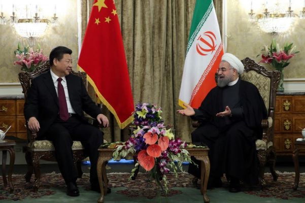 Иран и Китай договорились о разработке нефтегазовых месторождений